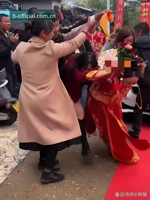 1张照片2万赞背后：世界杯赛场上，墨西哥同性之吻的3个数据真相